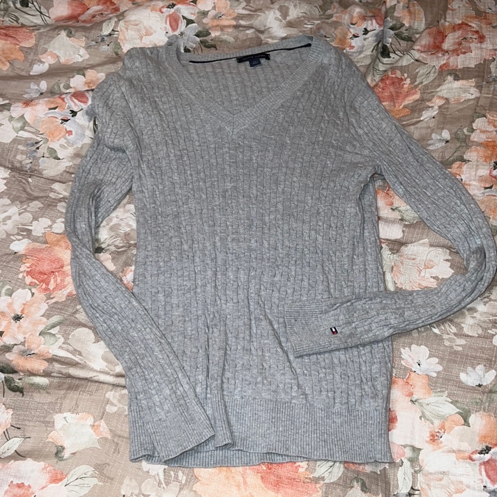 Tommy Hilfiger sweater